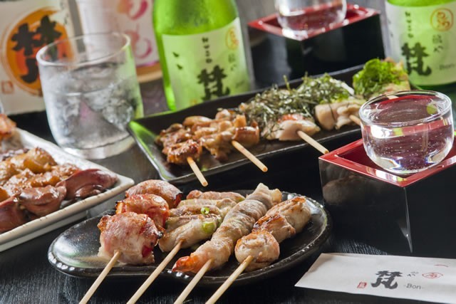 梵と言えば４０種類を超える豊富な串焼メニューが一押し！