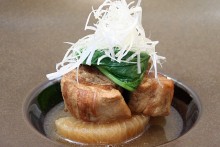 もち豚のとろける角煮