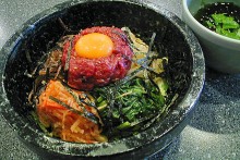 石焼ユッケビビンバ　1260円