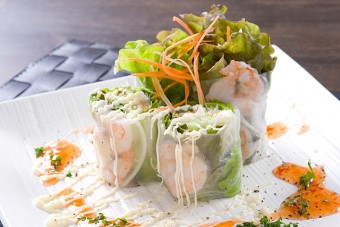 旬の野菜と海老の生春巻