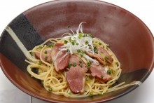 鴨肉とネギの和風パスタ