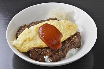 オムレツカレー