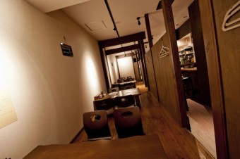 店内全体。１５に以上で貸切も出来ます！