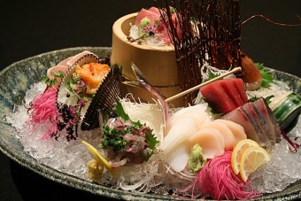 刺身盛合せ
