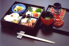 松花堂まとい（昼・夜）