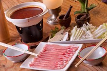 上州もち豚のトムヤムクンしゃぶしゃぶセット