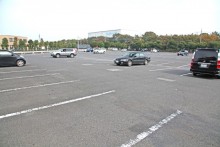 公園北側駐車場