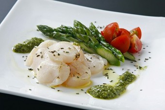 ホタテのソテー バジルソース
