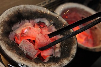 七輪を使用した炭火焼