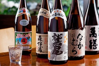 こだわりの本格焼酎を70種以上