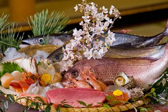 築地直送の新鮮な魚介類