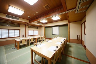 少人数の宴会場も