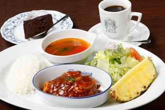 ハンバーグセット 1495円