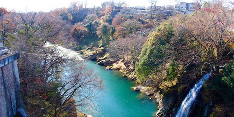 高津戸峡 もっと詳しく 紅葉情報 高津戸峡 もっと詳しく 紅葉情報
