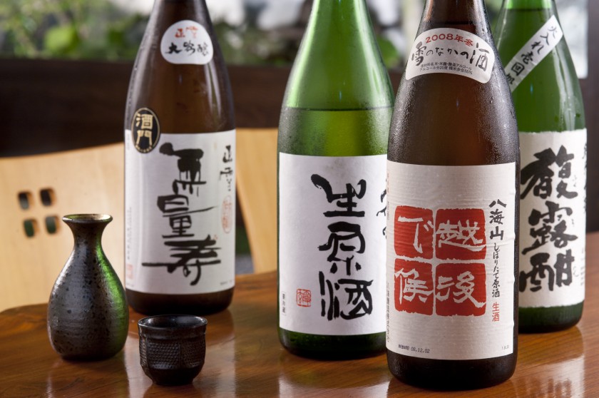 豊富な種類の日本酒と焼酎