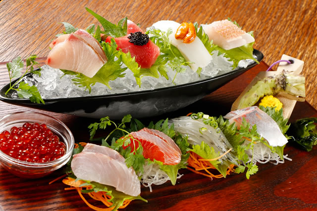 新鮮魚介と本格中華料理が楽しめる