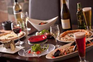 PIZZERIA Della Citta ピッツェリア デラチッタ