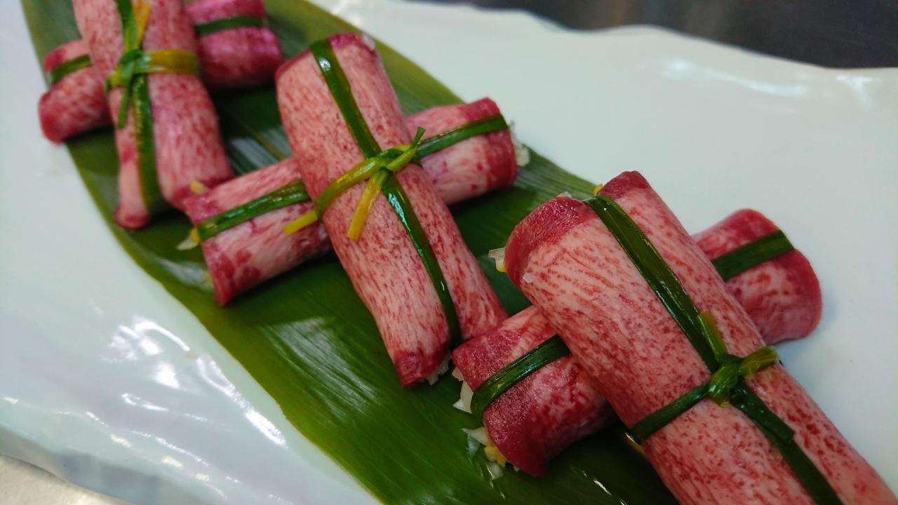 数量限定包みネギタン塩！ - 炭火焼肉 千味庭