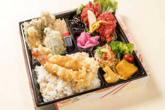 海老天丼＆紅唐揚げ弁当