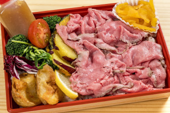ローストビーフ重弁当