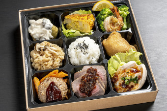 Nsの美味しいもの勢揃い！ 9マス彩り弁当