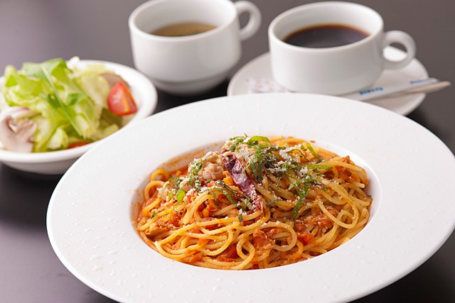 西口18番 メニュー ランチ