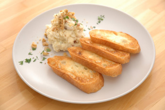 ブルーチーズとくるみのポテトサラダ　￥748