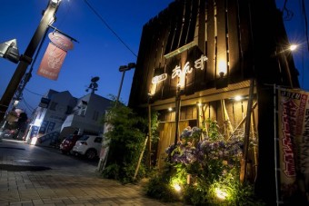 群馬藤岡駅から程近く、ａｎｚｕ外観