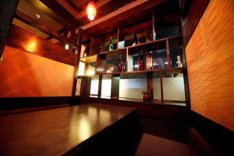 照明にもこだわった心地良い空間で女子会