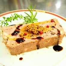 牛舌のパテドカンパーニュ