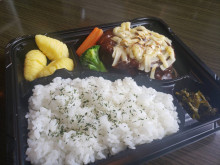 とろーりチーズデミハンバーグ