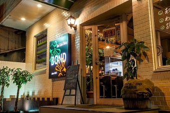 ＢＯＮＤ　ボンドの外観