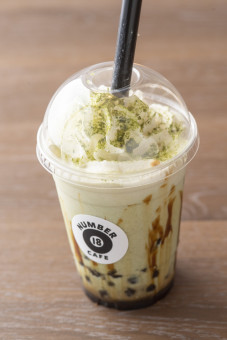 タピオカ黒糖抹茶ラテ