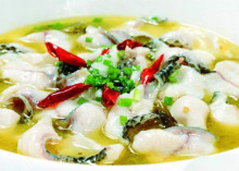 白身魚と高菜の漬物の四川風ピリ辛スープ煮