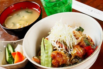 唐揚げ丼