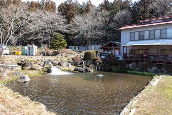 エサ釣り用の池は2つ