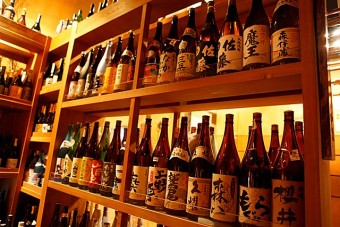 40種類を超える本格焼酎の品揃え