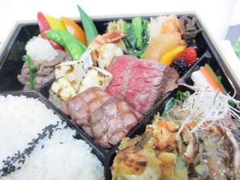 特選和牛膳　3000円（税込）