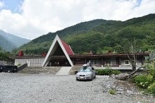 土合駅の駅舎