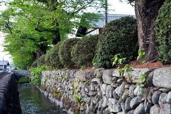 日本名水百選の雄川櫃