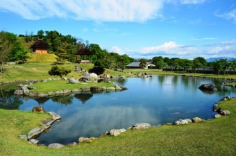 夏の楽山園