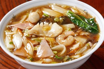 うまにそば　1100円（税込）