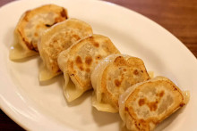 大人気ママの焼き餃子
