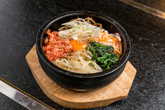 石焼ビビンバ