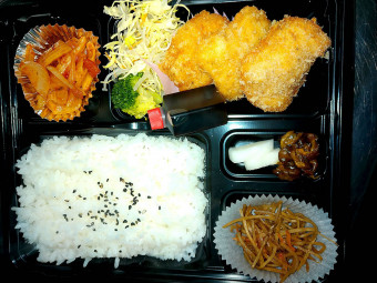 一口チキンカツ弁当