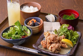 若鶏の唐揚げセット
