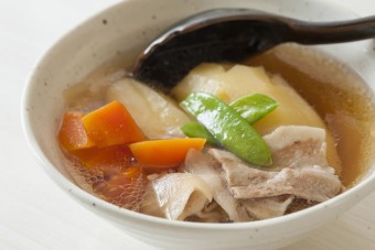 いろは特製　お出汁たっぷりの肉じゃが