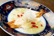 穴子のトロロ焼 薬膳あん わさび風味(165kcal)