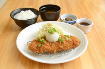 おろしポン酢ロースかつ定食
