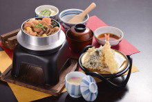 釜飯天ぷら御膳　1580円(税込)